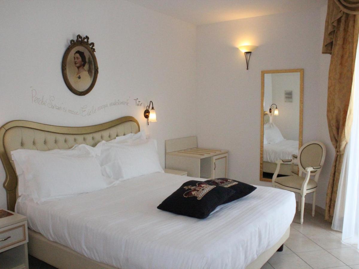 Hotel Sovrana & 4*